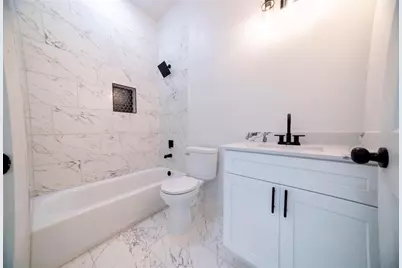 333 Delaware St, Houston, TX 77029 - Photo 7