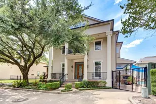 122 Vieux Carre Dr, Houston, TX 77009 - Photo 1