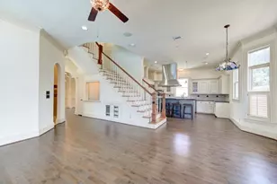 122 Vieux Carre Dr, Houston, TX 77009 - Photo 15