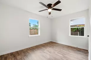 6415 Annunciation St, Houston, TX 77016 - Photo 21