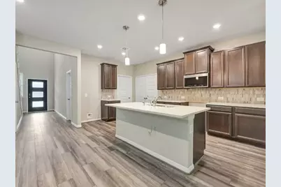 5723 Adamite Way, Houston, TX 77048 - Photo 3