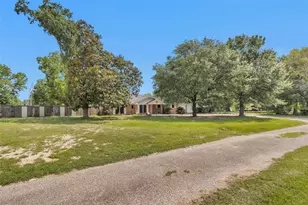 11580 Calfee Rd, Conroe, TX 77304 - Photo 3