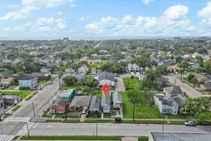 3513 Ursuline St, Galveston, TX 77550 - Photo 19