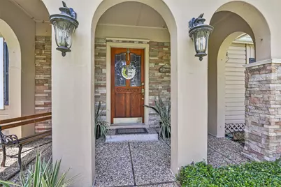 111 S 8th Street, Highlands, TX 77562 - Photo 23