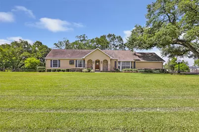 111 S 8th Street, Highlands, TX 77562 - Photo 7