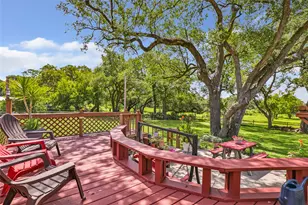 111 S 8th St, Highlands, TX 77562 - Photo 17