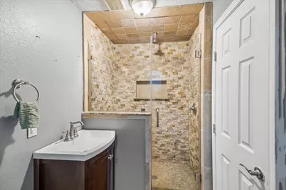 511 Avenue I, South Houston, TX 77587 - Photo 21