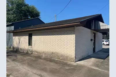 1712 Matthews Street, Bay City, TX 77414 - Photo 3