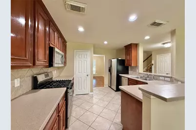 1810 Katlyn Lane, Spring, TX 77386 - Photo 15