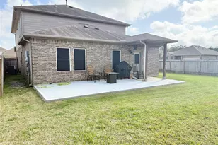 9903 Wood Wind Ct, Baytown, TX 77521 - Photo 27