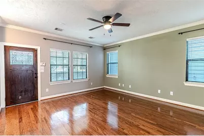 1828 Woodbend Village Court, Houston, TX 77055 - Photo 11