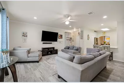 14815 Isle Of Pines Court, Houston, TX 77049 - Photo 5