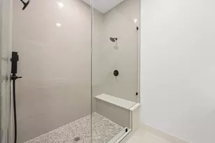 2121 Hoskins Dr, Houston, TX 77080 - Photo 29