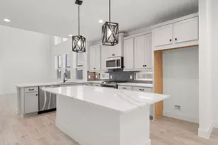 15739 Azure Petal Ln, Conroe, TX 77302 - Photo 3