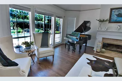 615 Timber Circle, Houston, TX 77079 - Photo 7