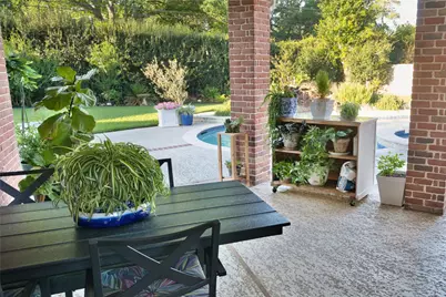 615 Timber Circle, Houston, TX 77079 - Photo 15