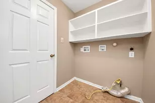 731 Avery Dr, Sugar Land, TX 77479 - Photo 35