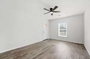 7407 Banyan St, Houston, TX 77028 - Photo 15