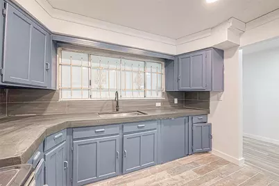 6718 Madrid Street, Houston, TX 77021 - Photo 13