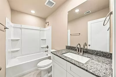 10435 Sugar Mill Dr, Conroe, TX 77306 - Photo 11