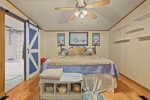 26 Spring Creek Cir, Huntsville, TX 77320 - Photo 13