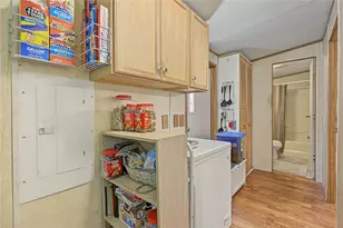 26 Spring Creek Cir, Huntsville, TX 77320 - Photo 19