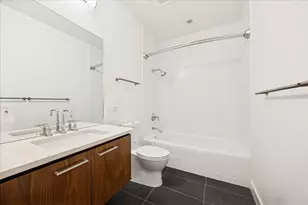 2410 Waugh Dr, Houston, TX 77006 - Photo 17