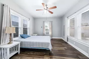 4404 Ave N 1/2, Galveston, TX 77550 - Photo 23