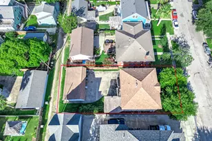 4404 Ave N 1/2, Galveston, TX 77550 - Photo 47