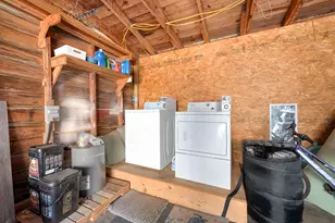 4404 Ave N 1/2, Galveston, TX 77550 - Photo 43