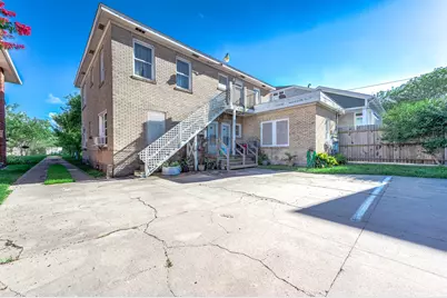 4404 Avenue N 1/2, Galveston, TX 77550 - Photo 37