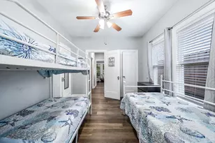 4404 Ave N 1/2, Galveston, TX 77550 - Photo 21