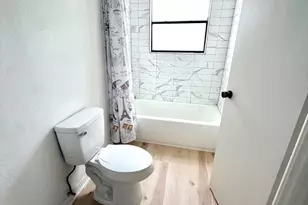 7901 Cambridge St, Houston, TX 77054 - Photo 7