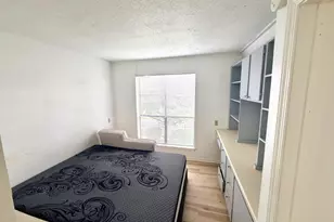 7901 Cambridge St, Houston, TX 77054 - Photo 5