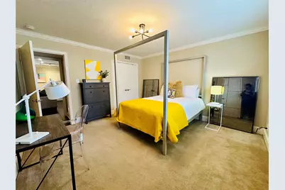 3402 Garrott Street #16, Houston, TX 77006 - Photo 7