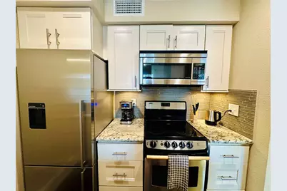 3402 Garrott Street #16, Houston, TX 77006 - Photo 29