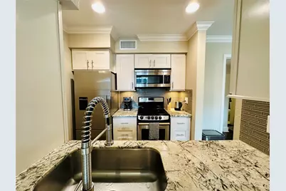 3402 Garrott Street #16, Houston, TX 77006 - Photo 3