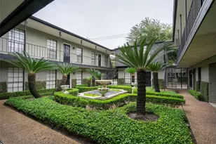 3402 Garrott St, Houston, TX 77006 - Photo 31