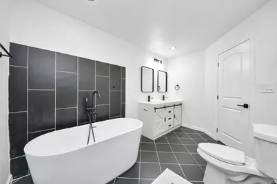 7318 Castleview Lane, Missouri City, TX 77489 - Photo 23