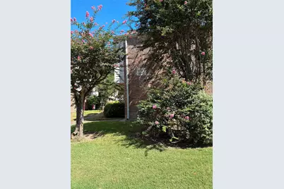 3901 Woodchase Drive #62, Houston, TX 77042 - Photo 27