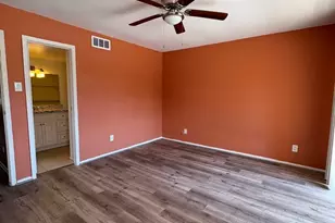 3901 Woodchase Dr, Houston, TX 77042 - Photo 13