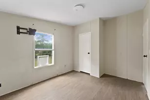 16212 Lone Star Ranch Dr, Conroe, TX 77302 - Photo 13