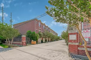 11315 Main St, Houston, TX 77025 - Photo 3