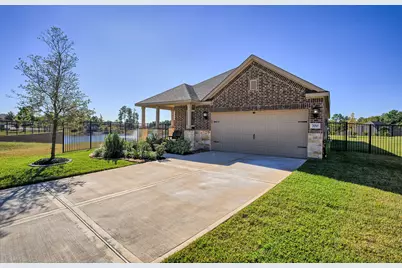 700 Fallen Hemlock Court, Conroe, TX 77304 - Photo 1