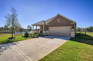 700 Fallen Hemlock Ct, Conroe, TX 77304 - Photo 1