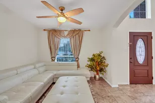 14130 Magnus Ln, Houston, TX 77083 - Photo 5