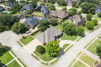 203 Canyon Oak Drive, Lake Jackson, TX 77566 - Photo 5