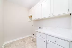 203 Canyon Oak Dr, Lake Jackson, TX 77566 - Photo 29