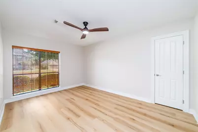 203 Canyon Oak Drive, Lake Jackson, TX 77566 - Photo 29