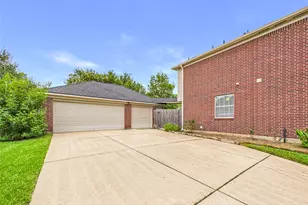 1711 Brill Dr, Friendswood, TX 77546 - Photo 43